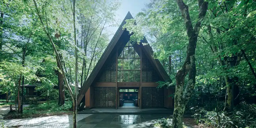 軽井沢高原教会